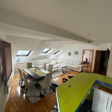 Casa Gialla Free Parking Сараево Экстерьер фото