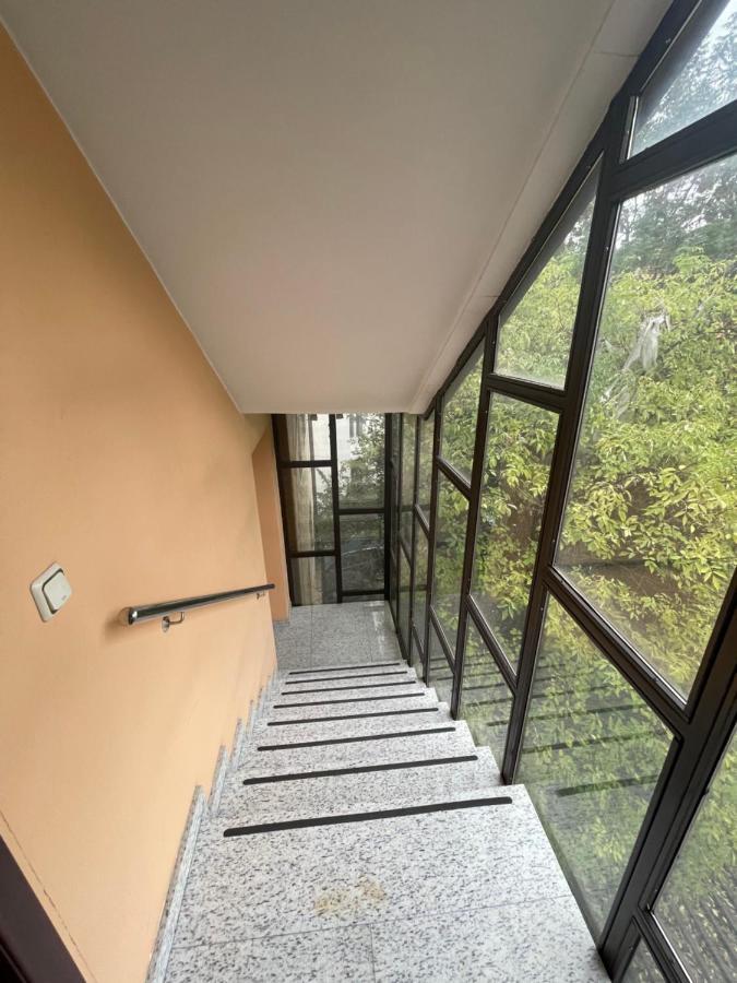 Casa Gialla Free Parking Сараево Экстерьер фото